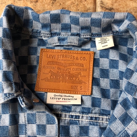 Levi’s Checkered Denim Jacket - Picture 3 of 4
